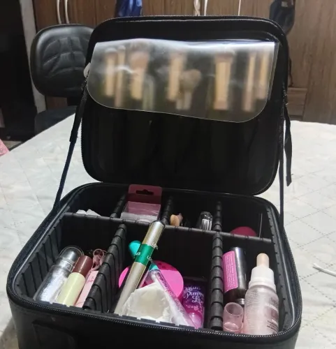 Maleta de Maquiagem Profissional Com Divisórias Removíveis Para Organização