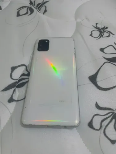 Samsung galaxi A31
