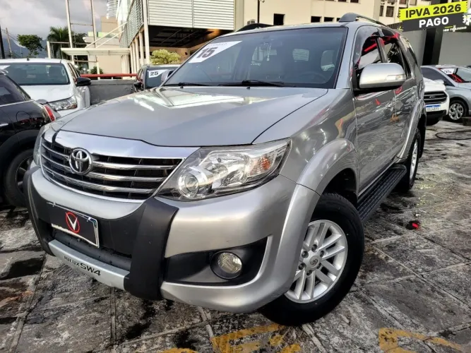 Toyota Hilux SW4 2.7 16V 2015
