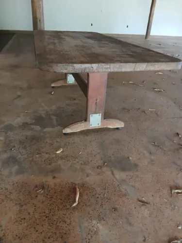 Vendo Mesa de Madeira