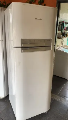 GELADEIRA ELECTROLUX