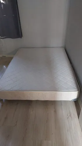 Box sem colchão
