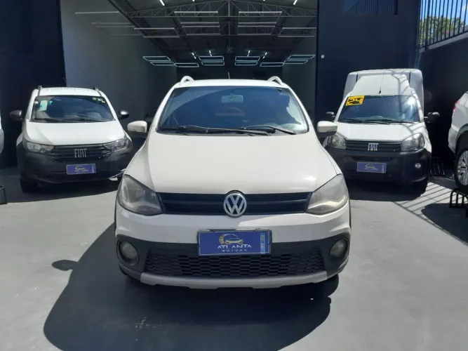 Volkswagen Crossfox 1.6 MI Total Flex 8V 5P 2011