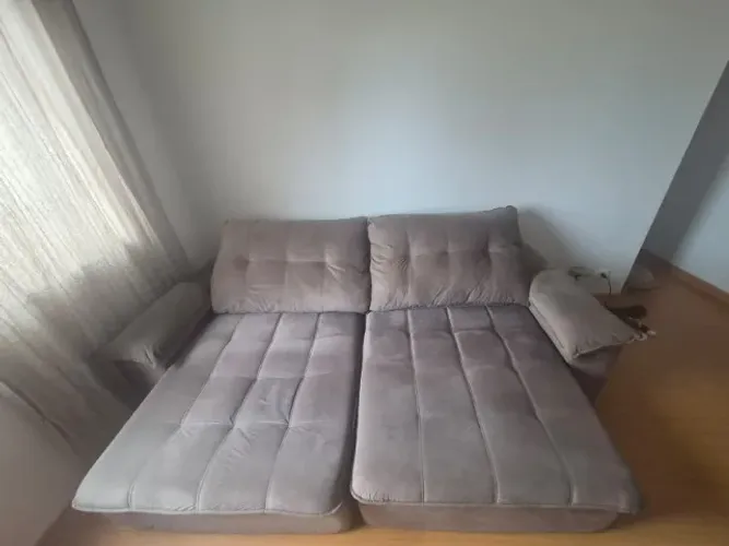 Sofá em suede impermeabilizado em excelente estado