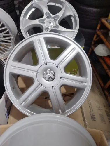 Rodas pimentinha 18 tala 6 