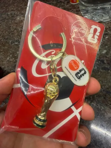 CHAVEIRO RARIDADE ORIGINAL FIFA E COCA COLA 
