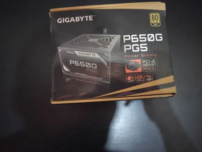 Fonte Gigabyte P650G PG5, 650W, 80 PLUS Gold