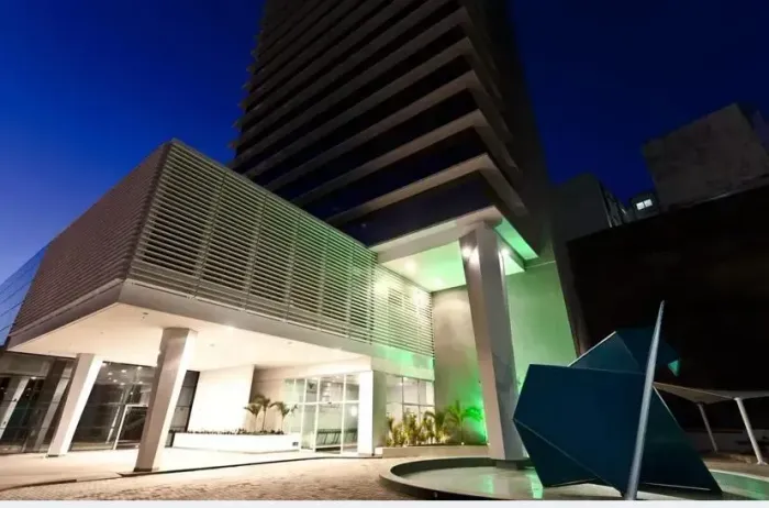 ALUGO OU VENDO SALA COMERCIAL 65 M² CLÍNICA PRONTA | CENTRO MÉDICO EMPRESARIAL GARIBALDI