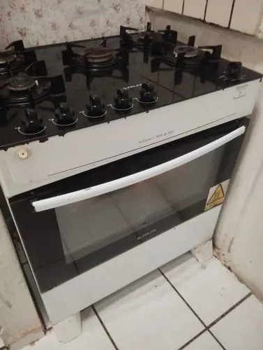 FOGÃO ALTLAS EM PERFEITO FUNCIONAMENTO