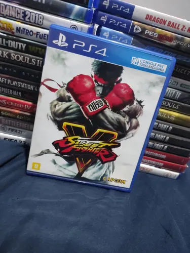 Street Fighter V - PS4 (Usado)