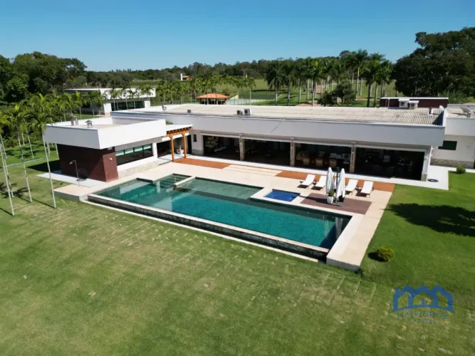 Sítio/Fazenda à Venda, 8,51 alqueires por R$ 9.500.000 Cód. ch2804