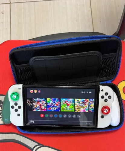 Nintendo switch oled semi novo