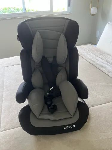 Cadeirinha para auto Cosco Tour 9 a 36kg