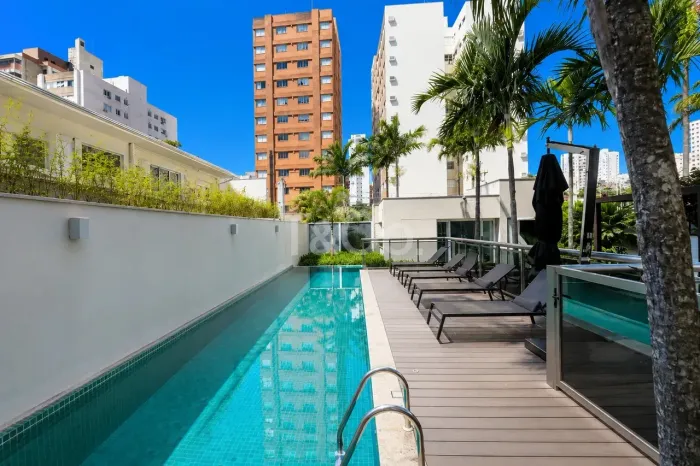 Apartamento 1 Quarto No Cambuí Com Mobília Completa e Garagem Coberta
