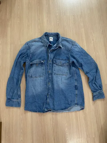 JAQUETA ZARA JEANS TAMANHO M 