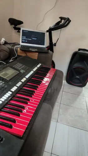 Teclado Yamaha s970