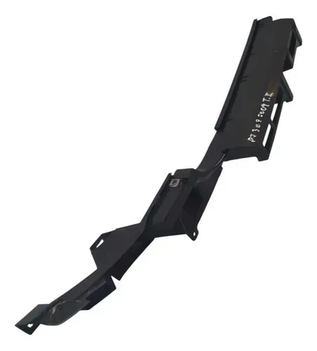 Guia Para-choque Traseiro Esquerdo Peugeot 307 2009