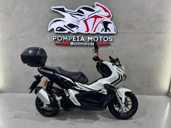 Honda ADV 150 2022