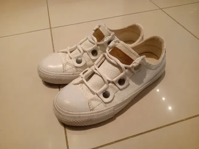 Tênis branco feminino tamanho 37 Milano original  Marca: Milano Muito conservado Meu whats