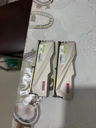 Memória RAM CUSO 16GB (2x8GB) DDR4 3200MHz RGB