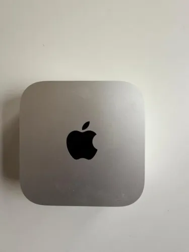 Mac Mini M4 256g - Na garantia, nem 1 ano de uso 