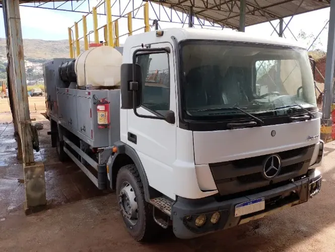 Caminhão Comboio Mercedes 1419 2021 Gascom 2022