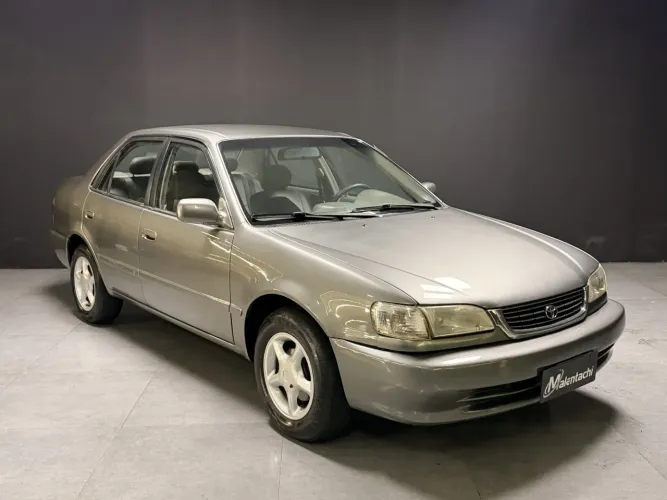 Toyota Corolla XEI 1.8/1.8 Flex 16V Aut. 2002