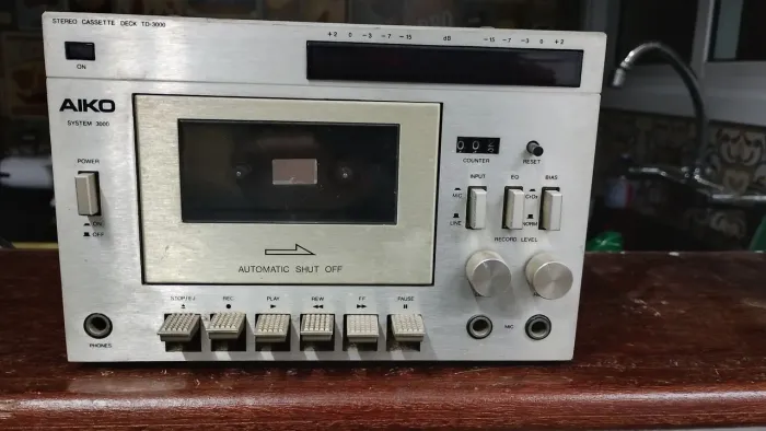Tape deck aiko 3000