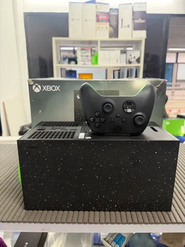 Xbox series X de 2 tb edição especial Galaxy