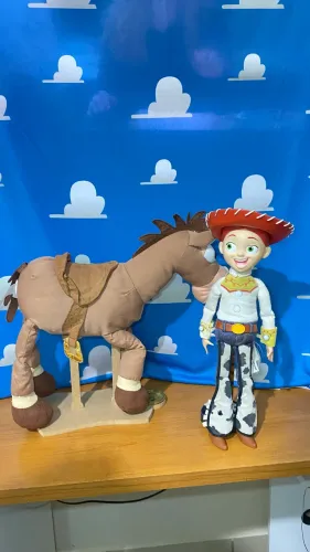 Jessie e Bala no Alvo - Toy Story 5