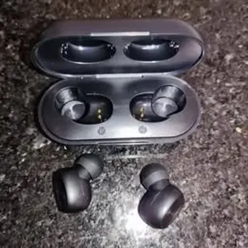 Fone de ouvido sem fio com estojo recarregável - Bluetooth e touch