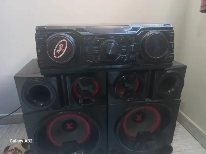 Vendo Mini System LG XBOOM