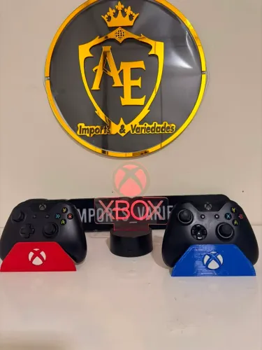 Controles Xbox one semi novos