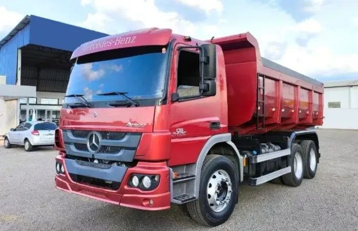 Mb Atego 2426 2018 6x2 caçamba basculante  