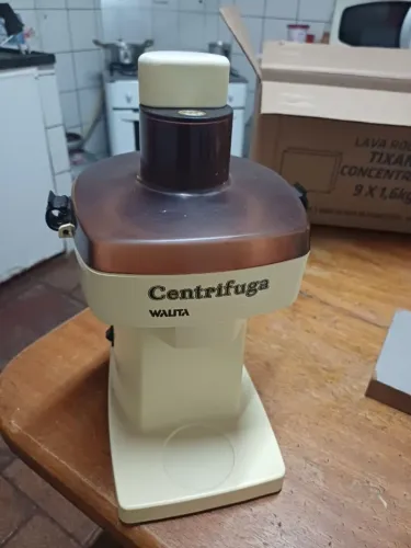 Centrífuga de Frutas e Legumes