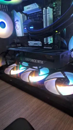 Placa de video Rtx 5070 msi shadow 3x