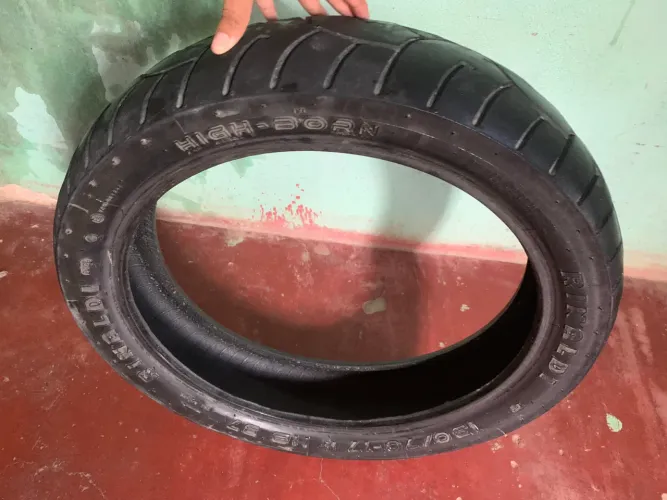 Pneu CB Twister 