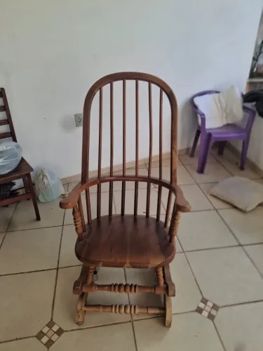 CADEIRA  BALANÇO ANTIGA 