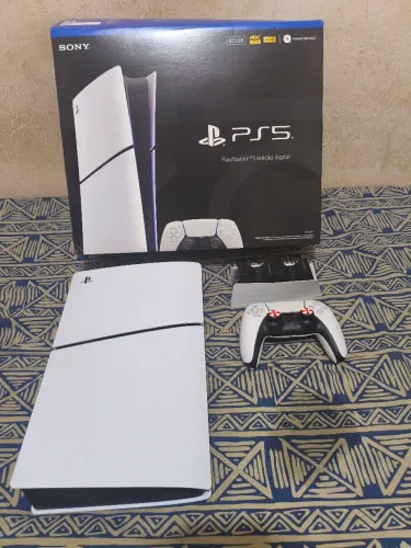 PS5 SLIM 825GB