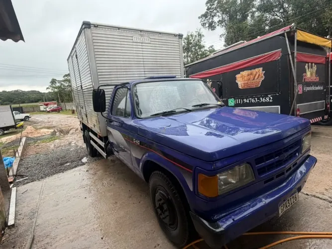 D40 chevrolet D40