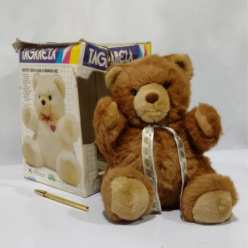 Urso antigo tagarela