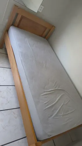 Cama de solteiro