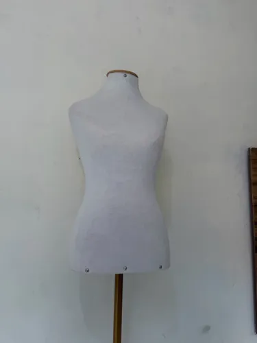 Manequim feminino