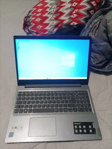 Notebook Lenovo 