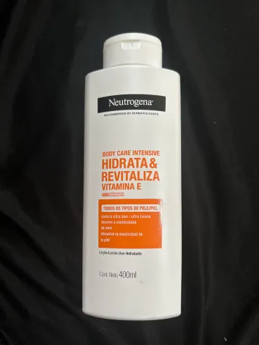 Hidratante Corporal Neutrogena Body Care Intensive Hidrata & Revitaliza 400ml