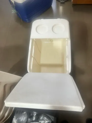 Caixa Térmica 57 lt