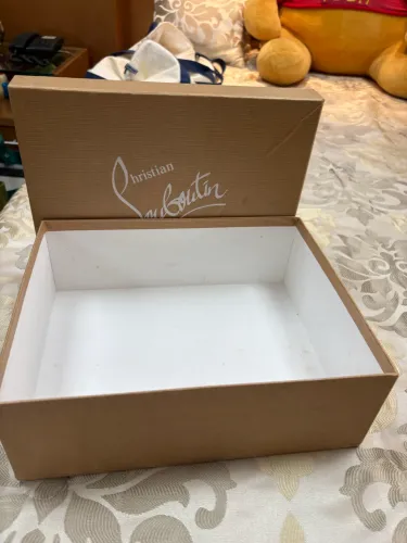 Caixa sapato Christian Louboutin - 30x25cm