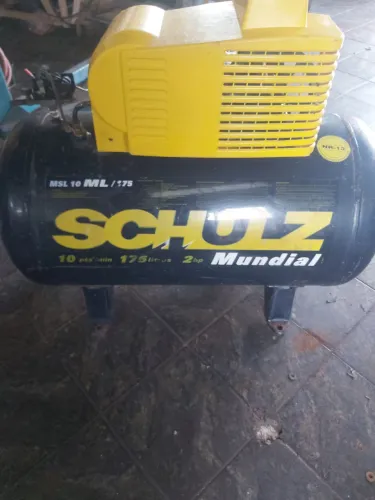 Compressor de ar 10 pes mono fasico reservatório 175 litros motor 2 hp