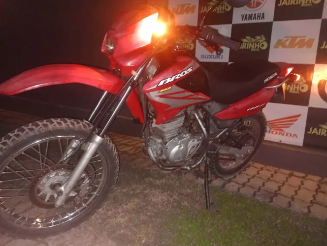 Honda nxr Bros (150) ____ESD