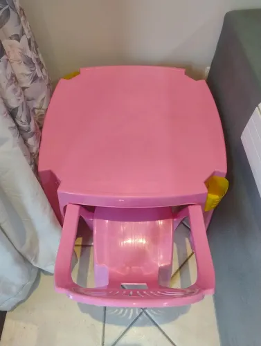 Mesa e cadeira infantil 